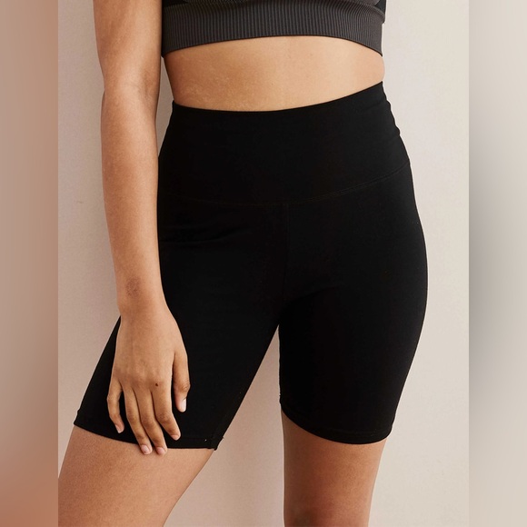 Aerie brand Women’s Chill Play Move Black Bike shorts size large cotton causal - Picture 1 of 12